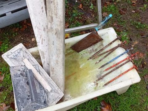 Auge pl&acirc;trier 3 r&egrave;gles chevilles truelle taloche 70 60350 Hautefontaine