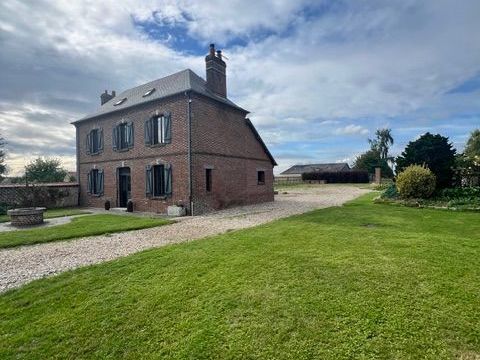   Maison de maitre avec terrain 2100 M2 Maison - 5 pi�ce(s) - 175 m�