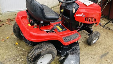 Tracteur tondeuse 650 45490 Corbeilles