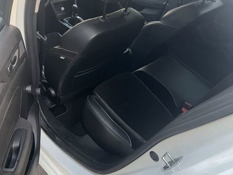 Renault Megane IV M&eacute;gane IV Berline Blue dCi 95 Life 2016 occasion Chamb&eacute;ry 73000