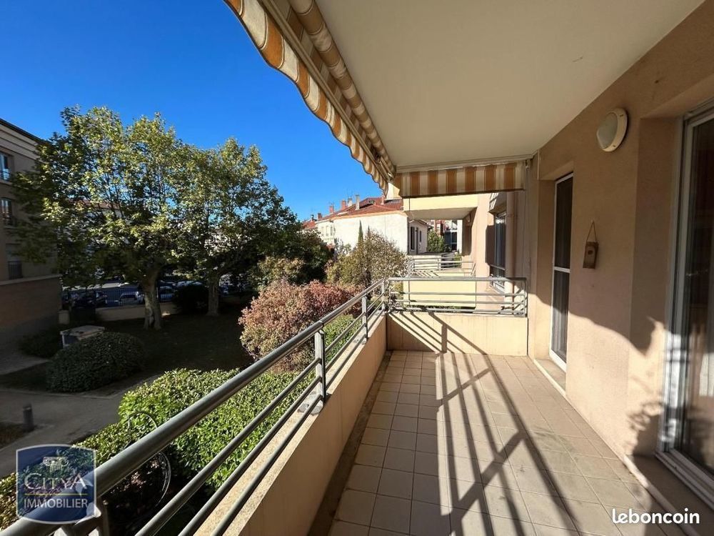 Location Appartement Location d'un T3 meublé à Lyon 3 (Montchat) Lyon 3