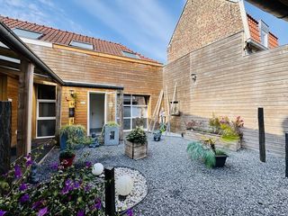  Atelier � louer 8 pi�ces 33 m�