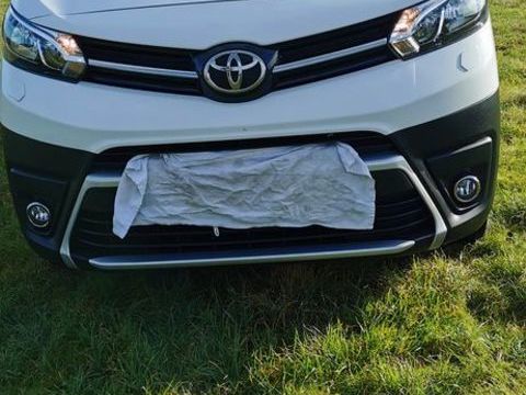 Toyota Proace PROACE MEDIUM 2.0L 150 D-4D BVM6 BUSINESS 2019 occasion Trespoux-Rassiels 46090