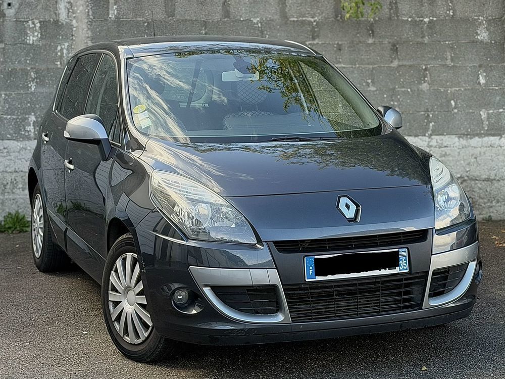 Sc&eacute;nic III Scenic III dCi 110 FAP eco2 Business Euro 5 2011 occasion 29510 Briec
