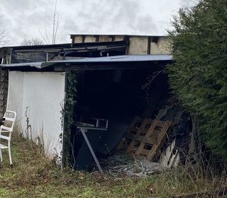  Remise / Grange � vendre 1 pi�ce 200 m�