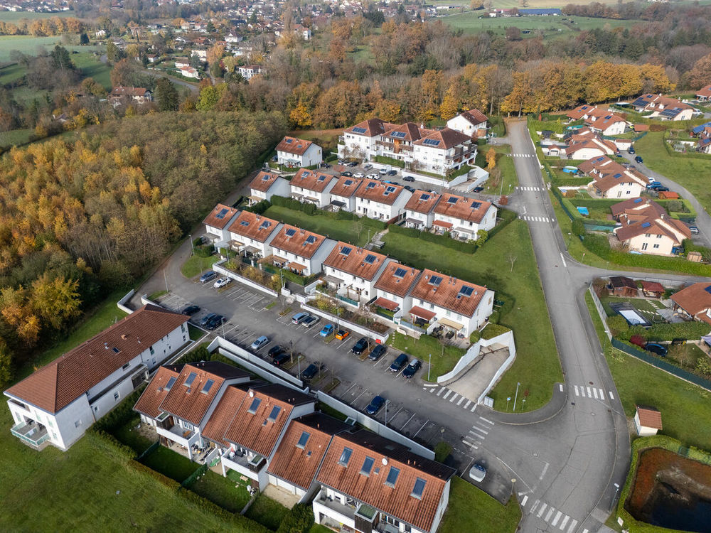 � vendre  Maison Chevry (01170)