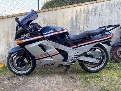 Pi&egrave;ces et &eacute;quipements Moto - Scooter - Quad Pi&egrave;ces et &eacute;quipements Moto - Scooter - Quad  occasion Guillerval 91690