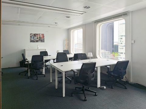 Bureau priv&eacute; &agrave; louer – Regus LA D&Eacute;FENSE, Tour Ariane &agrave; Puteaux 6686 92800 Puteaux