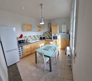  Appartement � louer 4 pi�ces 81 m�