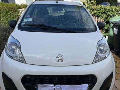 Peugeot 107 1.0e 12V 68ch BLUE LION Access 2013 occasion Templeuve 59242
