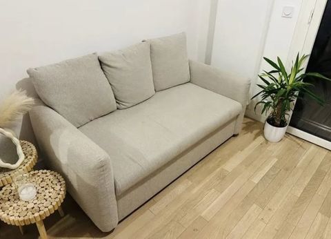 Canap� / Bureau? 400 Issy-les-Moulineaux (92)