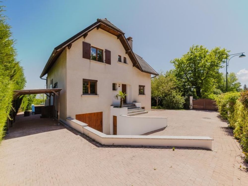 � vendre  Maison �chenevex (01170)