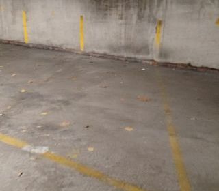  Parking / Garage � louer 9 m�