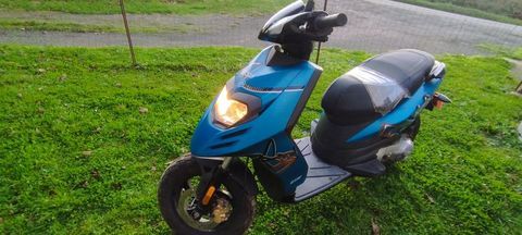 Scooter PIAGGIO 2013 occasion Plumieux 22210