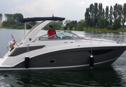 Bateaux &agrave; moteur Vedette - Yacht - Offshore 2016 occasion Saint-Tropez 83990