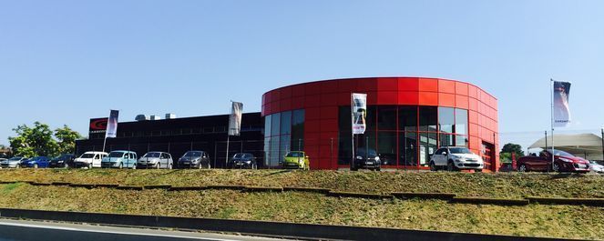 CG CARROSSSERIE, concessionnaire 42