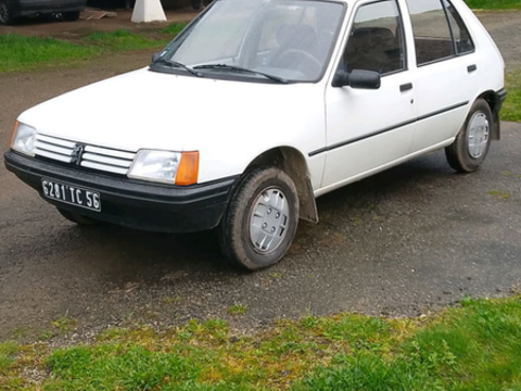 Peugeot 205 1.0 GL 1990 occasion Locmin&eacute; 56500