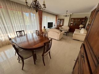  Appartement � vendre 4 pi�ces 131 m�