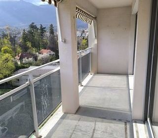  Appartement � vendre 5 pi�ces 94 m�