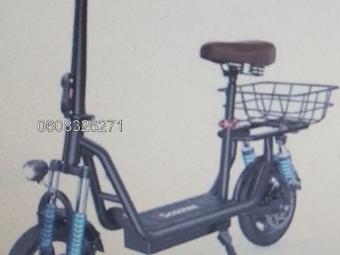 Pi&egrave;ces et &eacute;quipements Moto - Scooter - Quad Pi&egrave;ces et &eacute;quipements Moto - Scooter - Quad  occasion Brive-la-Gaillarde 19100