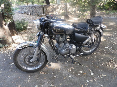 Moto ROYAL ENFIELD 2011 occasion Montesquieu-des-Alb&egrave;res 66740