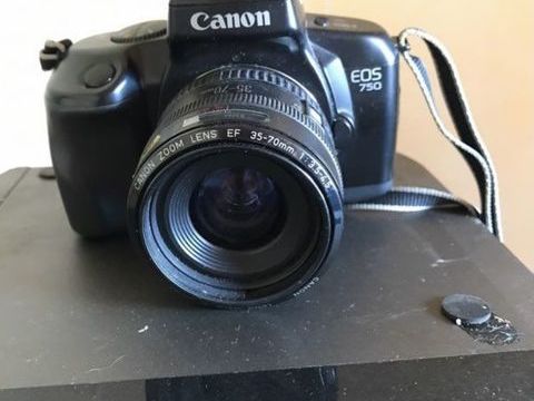 appareil photo argentique canon eos 750 50 Chilly-Mazarin (91)
