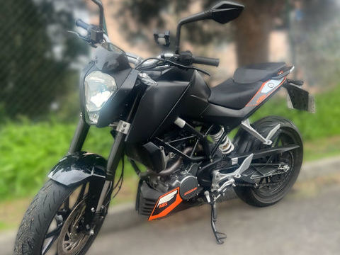 Moto KTM 2015 occasion Fr&eacute;jus 83600