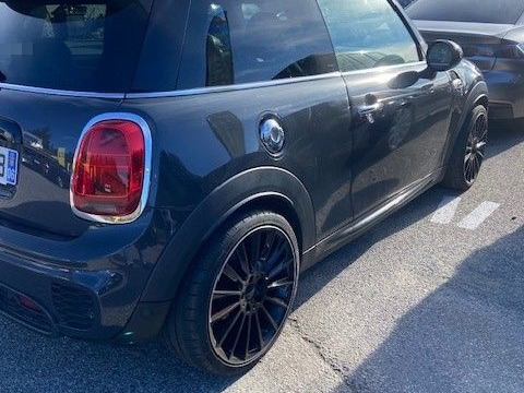 Mini Cooper Hatch 3 Portes John Works 231 ch BVA8 Finition JCW Ultimate 2019 occasion Le Cannet 06110