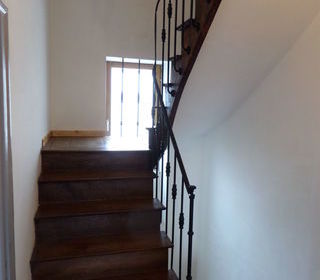  Appartement à louer 4 pièces 120 m²