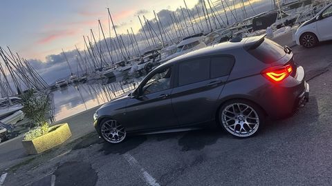 BMW S&eacute;rie 1 120i 177 ch M Sport A 2016 occasion Fr&eacute;jus 83600