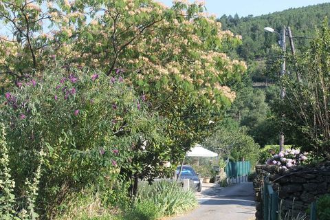   Magnifique villa au coeur des Cevennes
Villa - 6 pi�ce(s) - 198 m�