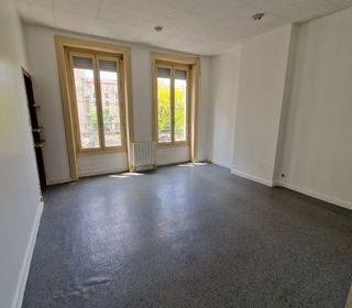  Appartement � vendre 3 pi�ces 75 m�