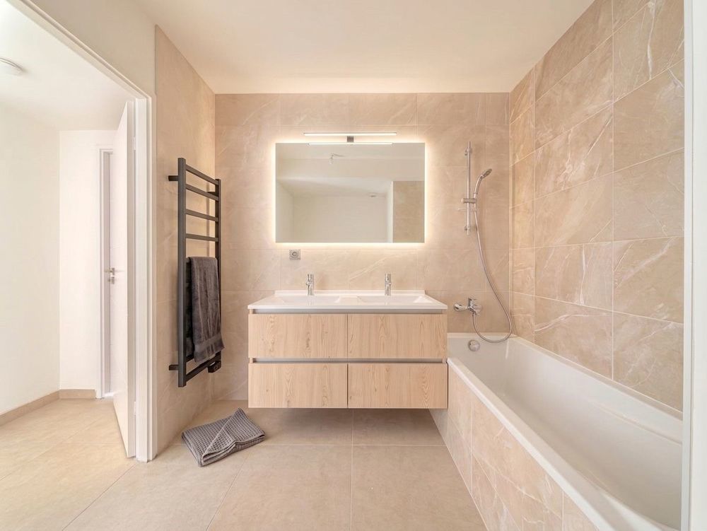   Montpellier (34000)