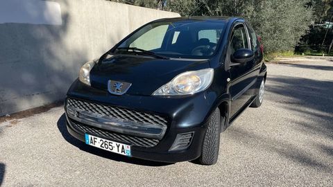 Peugeot 107 1.0e 12V 68ch BLUE LION Trendy 2009 occasion Cassis 13260