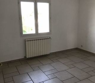  Appartement � louer 4 pi�ces 85 m�