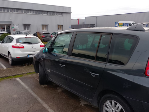 Renault Espace 2.2 dCi - 150 Alyum 2005 occasion Troyes 10000