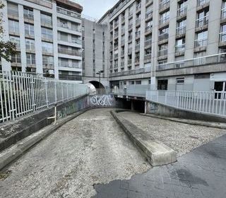  Parking / Garage � louer 2 m�