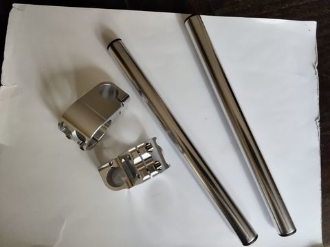 Pi&egrave;ces et &eacute;quipements Moto - Scooter - Quad Pi&egrave;ces et &eacute;quipements Moto - Scooter - Quad  occasion Tours 37100