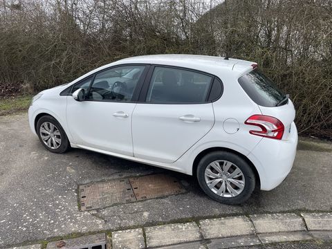 Peugeot 208 1.4 HDi 68ch FAP BVM5 Allure 2012 occasion Ay-sur-Moselle 57300
