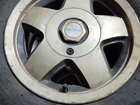 Pi&egrave;ces et &eacute;quipements Voiture Pi&egrave;ces et &eacute;quipements Voiture  occasion Trucy-l'Orgueilleux 58460