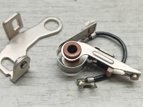 Pi&egrave;ces et &eacute;quipements Voiture Pi&egrave;ces et &eacute;quipements Voiture  occasion Laudun-l'Ardoise 30290