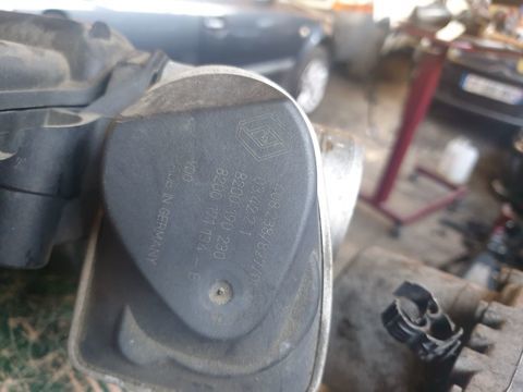 Pi&egrave;ces et &eacute;quipements Voiture Pi&egrave;ces et &eacute;quipements Voiture  occasion Maisons-Alfort 94700