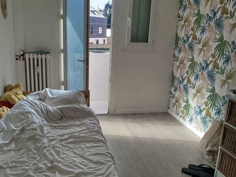  Appartement � vendre 4 pi�ces 80 m�