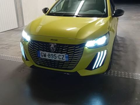 Peugeot 208 PureTech 100 S&S BVM6 Allure 2024 occasion Chamali&egrave;res 63400