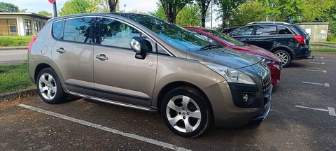 Peugeot 3008 1.6 HDi 115ch FAP Access 2013 occasion Thouar&eacute;-sur-Loire 44470