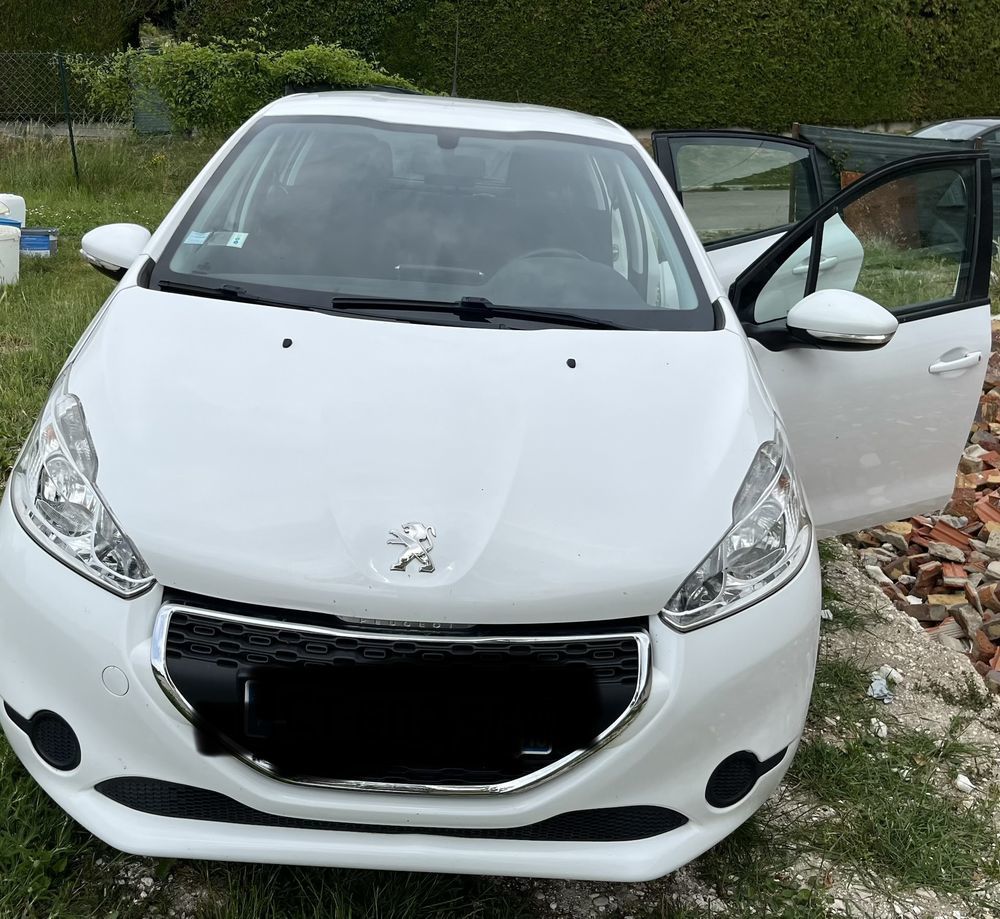 208 1.0 VTi 68ch BVM5 Business 2012 occasion 10190 Villemaur-sur-Vanne