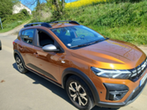 Sandero ECO-G 100 Stepway Expression occasion 08450 Angecourt