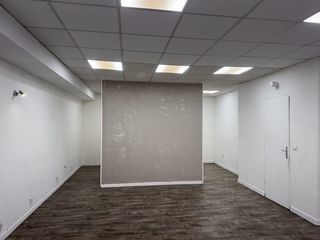  Atelier � louer 1 pi�ce 50 m�