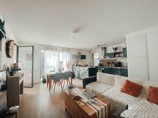  Appartement � louer 4 pi�ces 75 m�