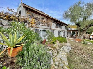  Maison � vendre 5 pi�ces 130 m�